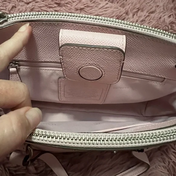 Coach pink purse - Picture 4 of 5